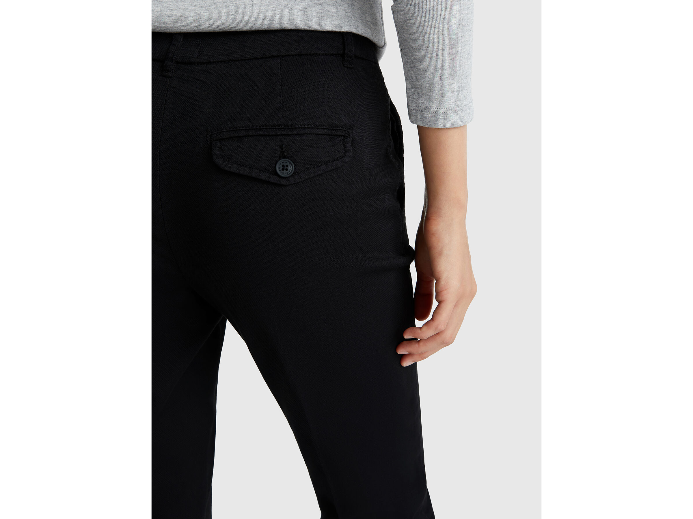 TROUSERS Women image number 4